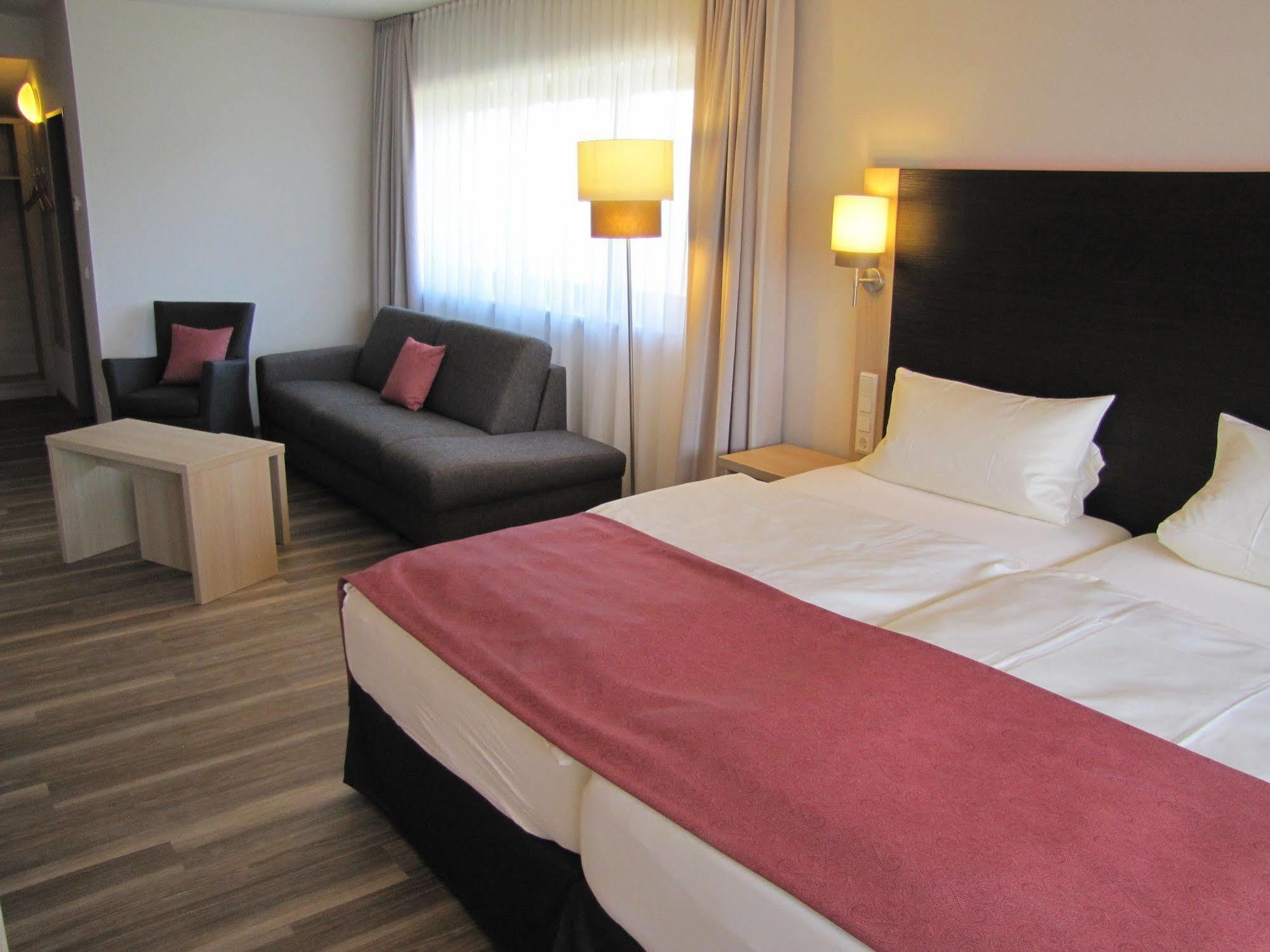 Steuer Hotel